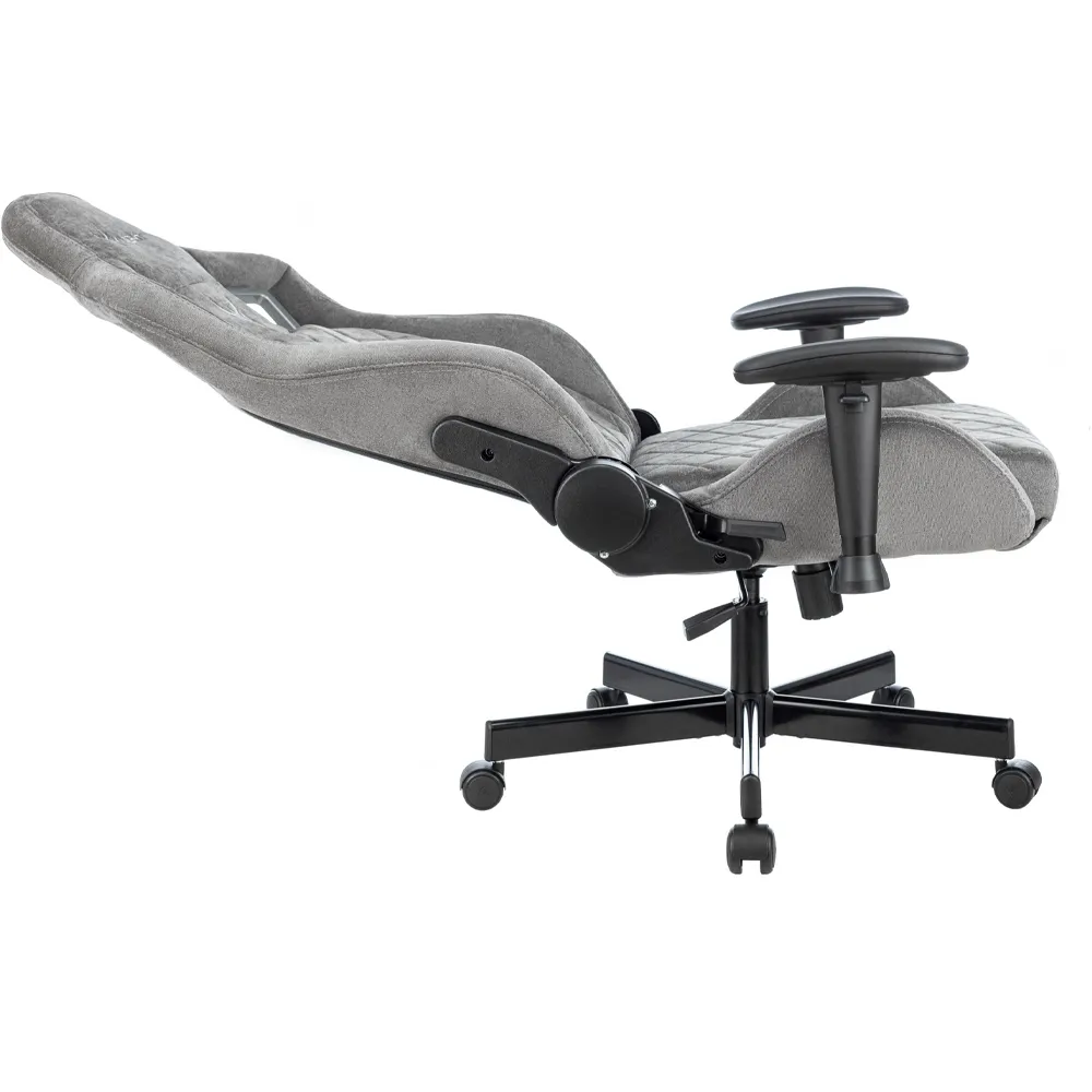 Кресло игровое Бюрократ Knight Outrider LTD серый Light-19 с подголов. крестов. металл 